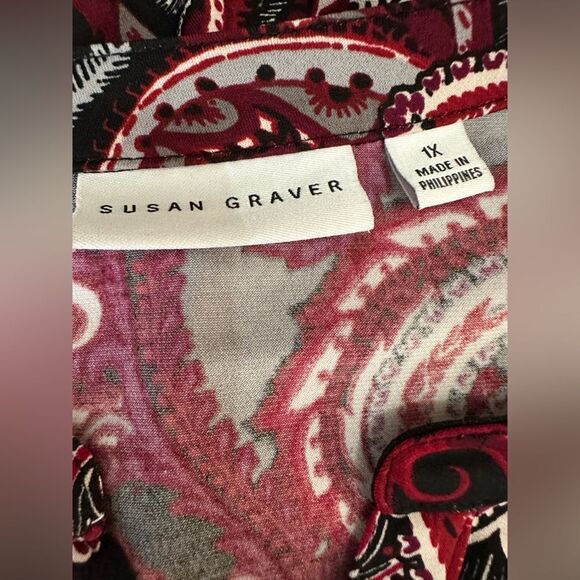 Susan Graver Liquid Knit Ruched Sleeve Paisley Print Red and Black Size 1X - Picture 8 of 10
